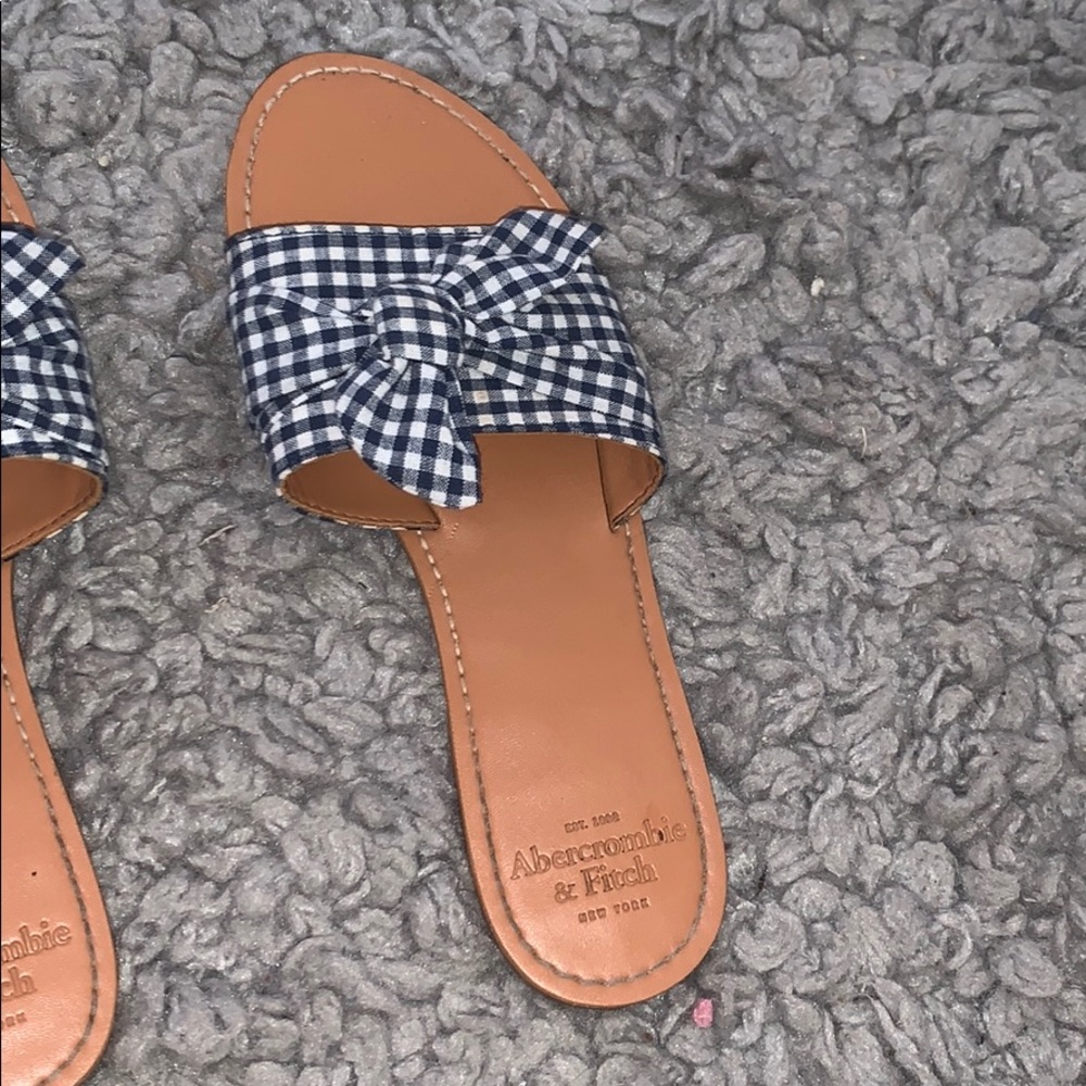 Abercrombie and Fitch Sandals - Picture 4 of 5